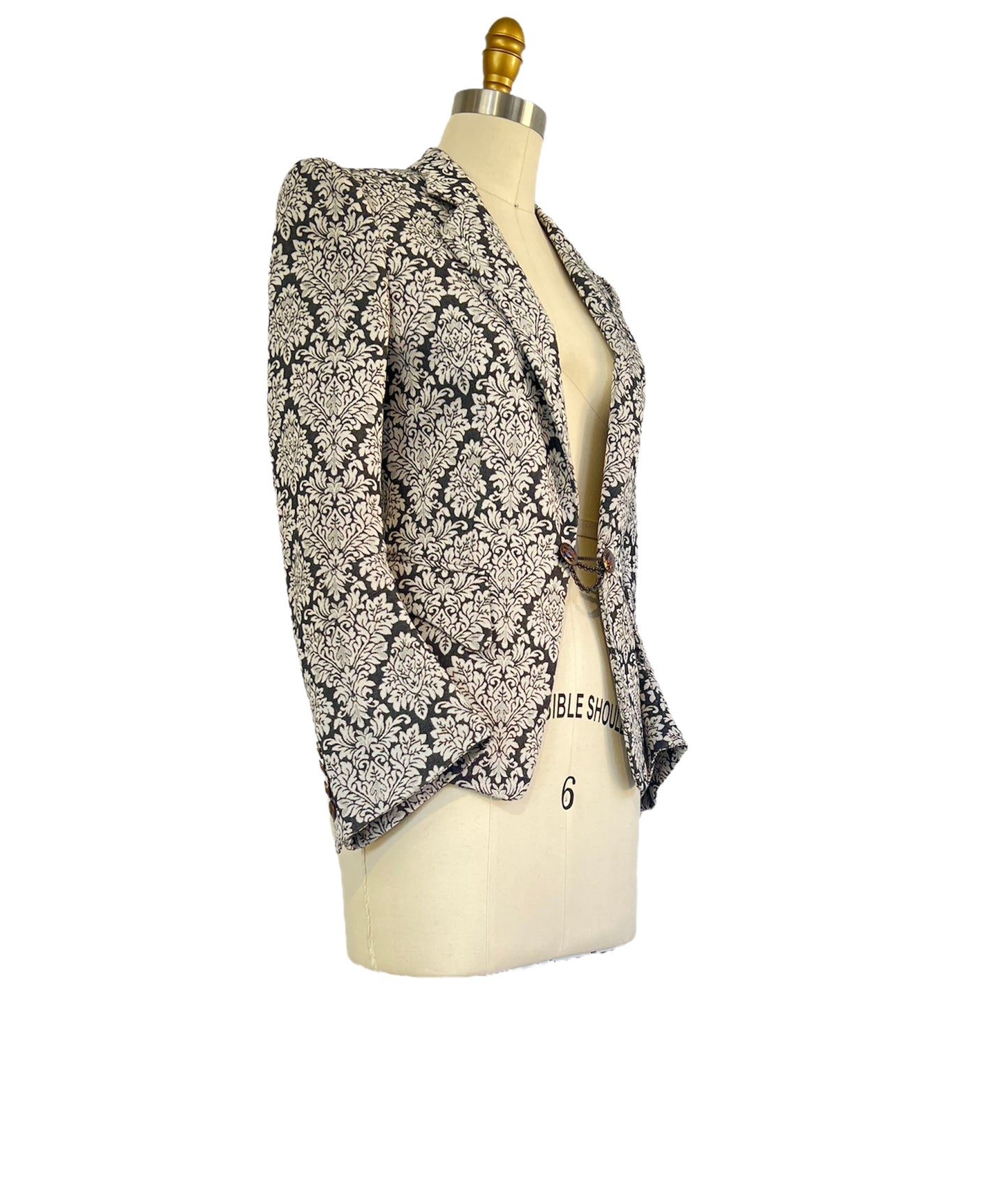 Jacquard black and white blazer