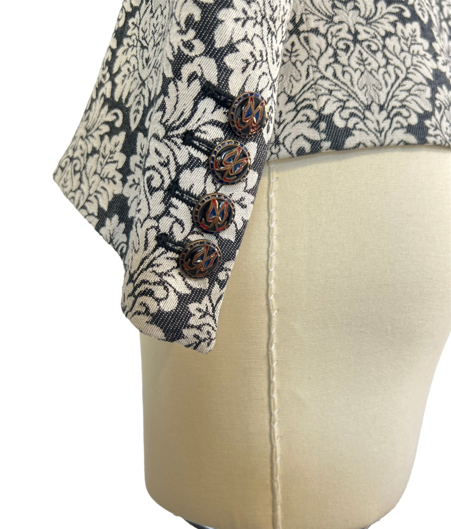 Jacquard black and white blazer